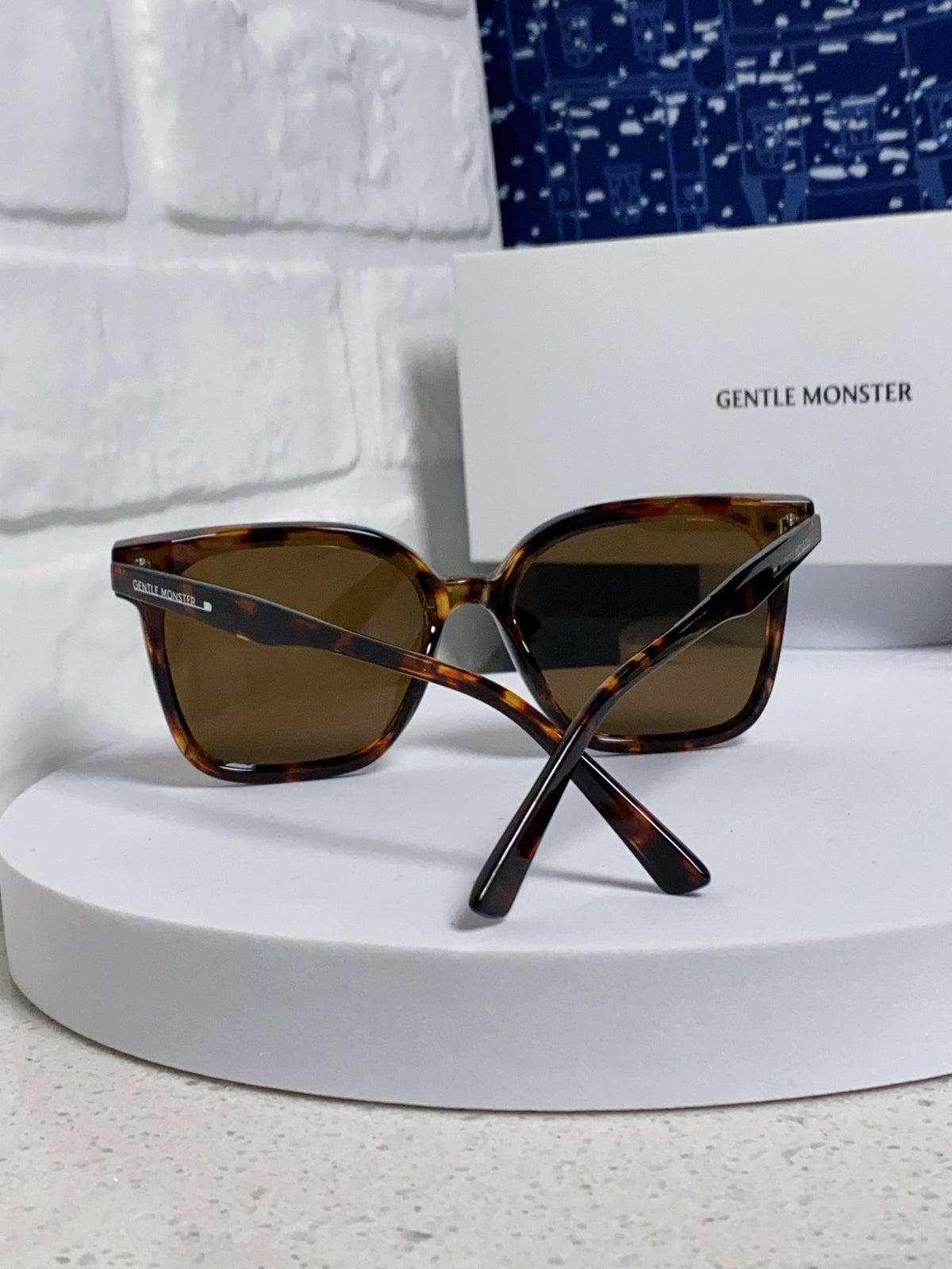 Gentle Monster SAL Acetate Square Black Lens Sunglasses for Men & Wom - 432941 - detail image 3