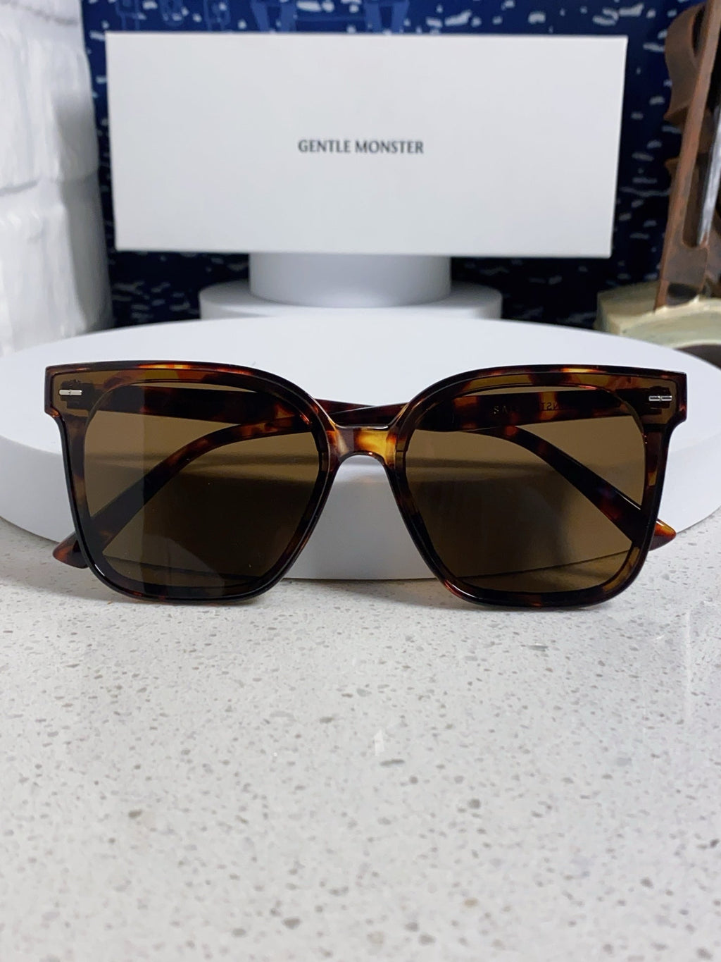 Gentle Monster SAL Acetate Square Black Lens Sunglasses for Men & Wom - 432941 - detail image 9