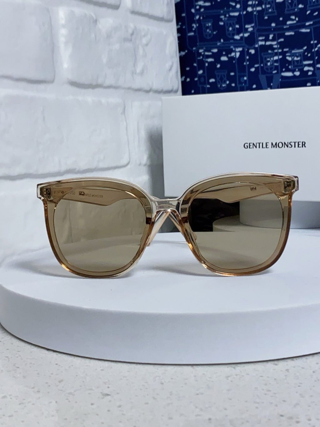Gentle Monster ROSY Square Gray Lens Sunglasses for Men & Women - detail image 2