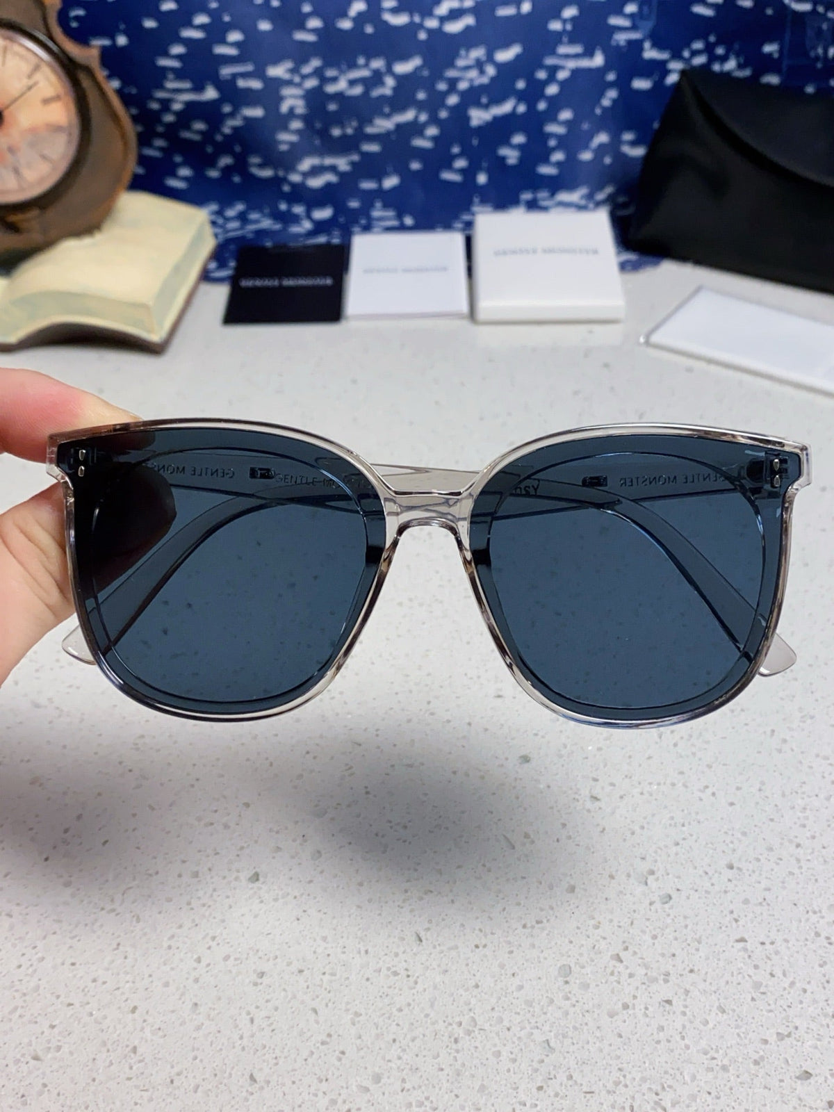 Gentle Monster ROSY Square Blue Lens Sunglasses for Men & Women - 432948 - detail image 4
