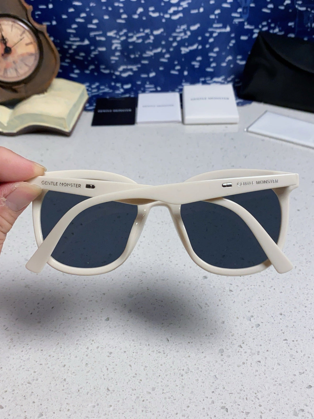 Gentle Monster ROSY Square Blue Lens Sunglasses for Men & Women - 432949 - detail image 5