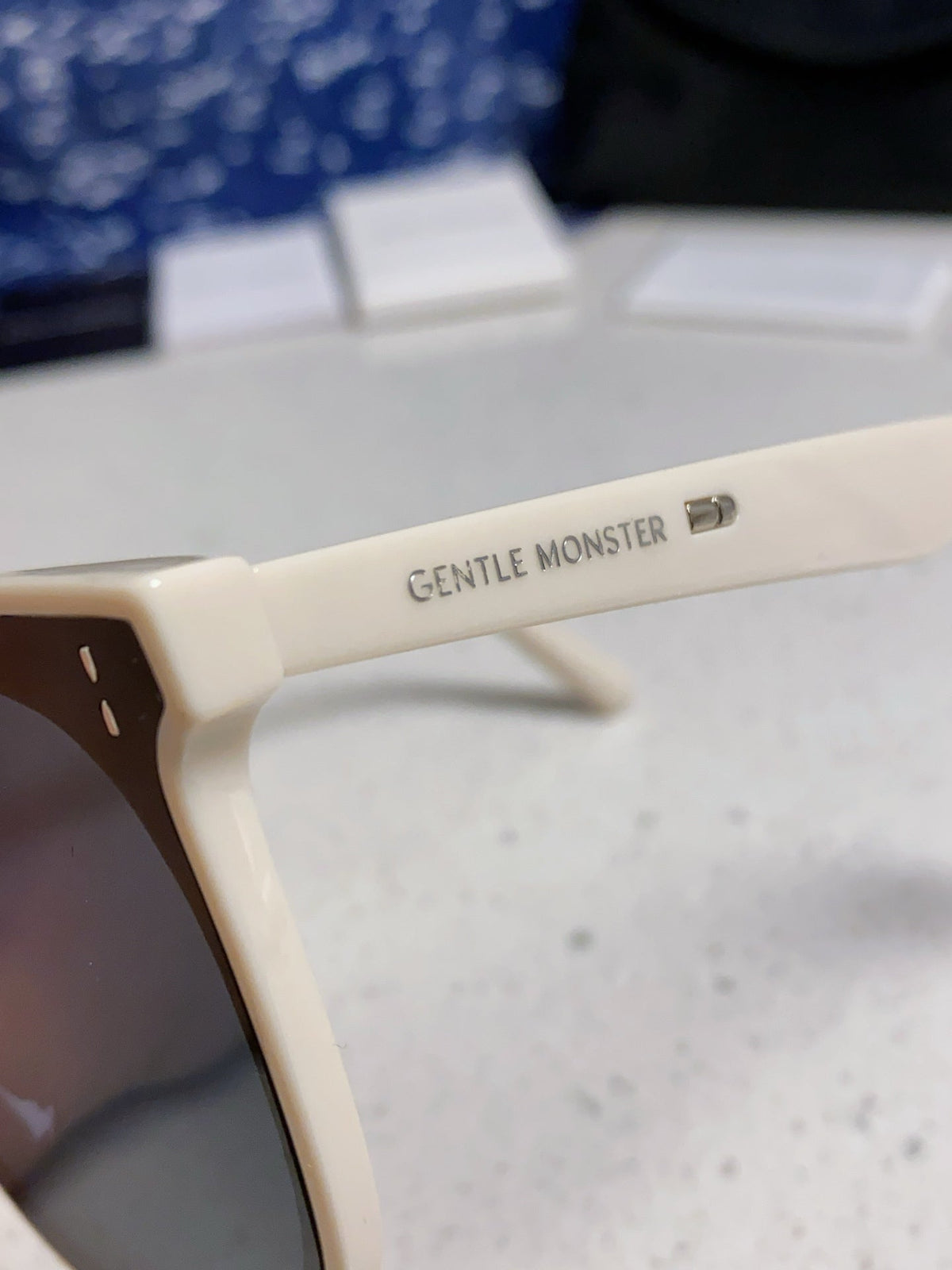 Gentle Monster ROSY Square Blue Lens Sunglasses for Men & Women - 432949 - detail image 7