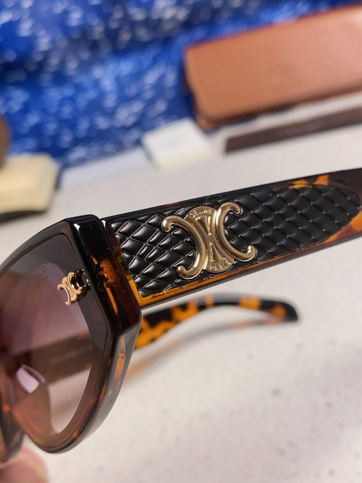 Celine Cat-Eye Gray Lens Sunglasses for Men & Women - 415616 - detail image 7