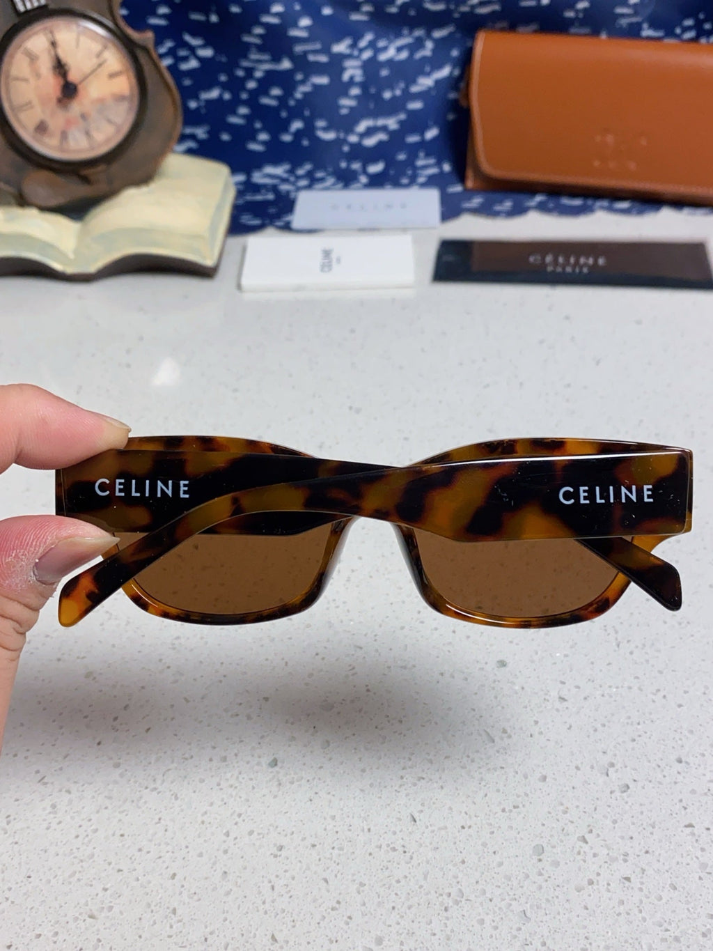 Celine Fashion Black Lens Sunglasses for Men & Women - 431991 - detail image 5