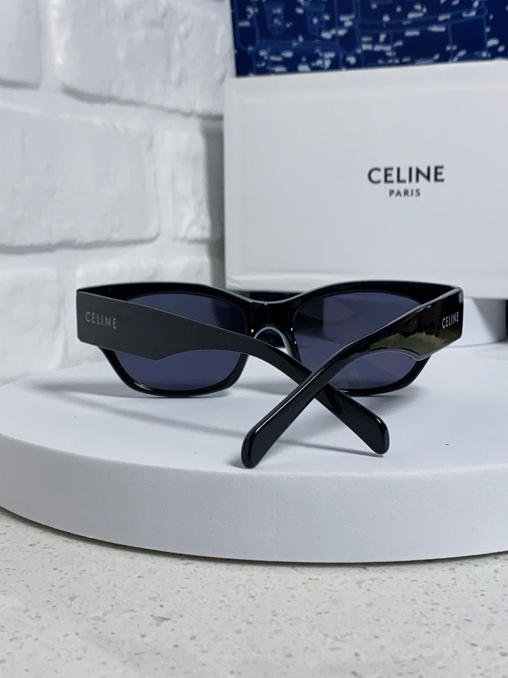 Celine Fashion Black Lens Sunglasses for Men & Women - 486974 - detail image 3