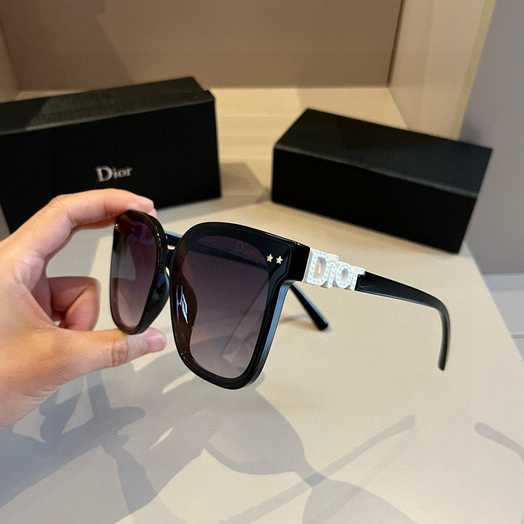 Dior Fashion Gold Lens Sunglasses for Men & Women - 382410 - detail image 4