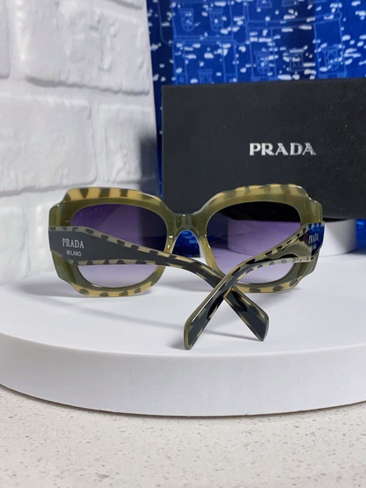 Prada 16YSF Acetate Fashion Blue Lens Sunglasses for Men & Women - 432118 - detail image 3