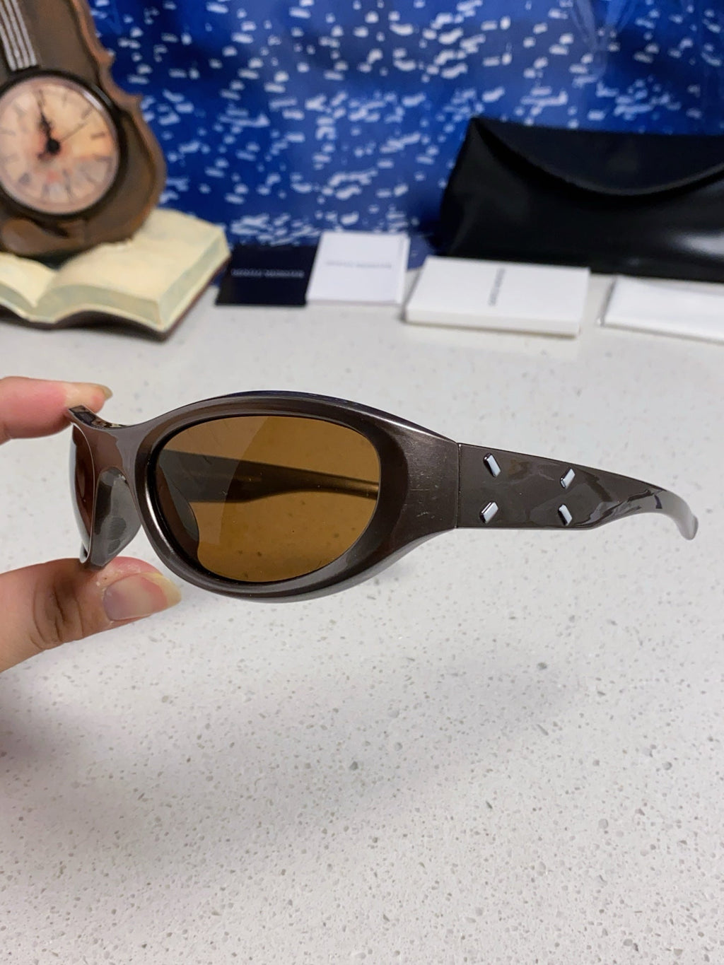 Gentle Monster MM003 Cat-Eye Brown Lens Sunglasses for Women - 416456 - detail image 6