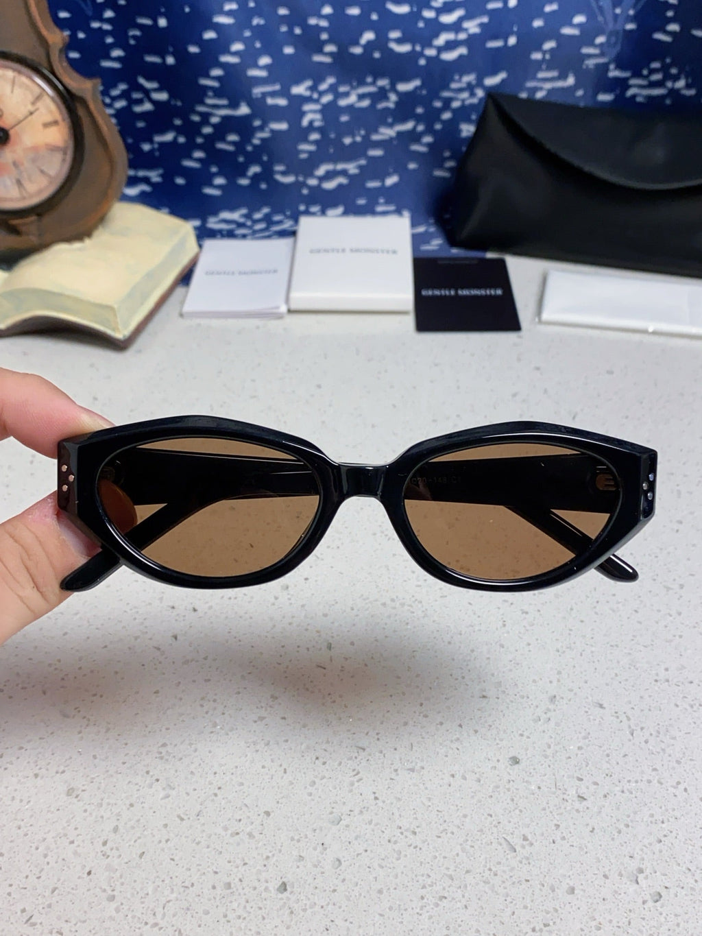 Gentle Monster DADA Cat-Eye Brown Lens Sunglasses for Men & Women - 998479 - detail image 4