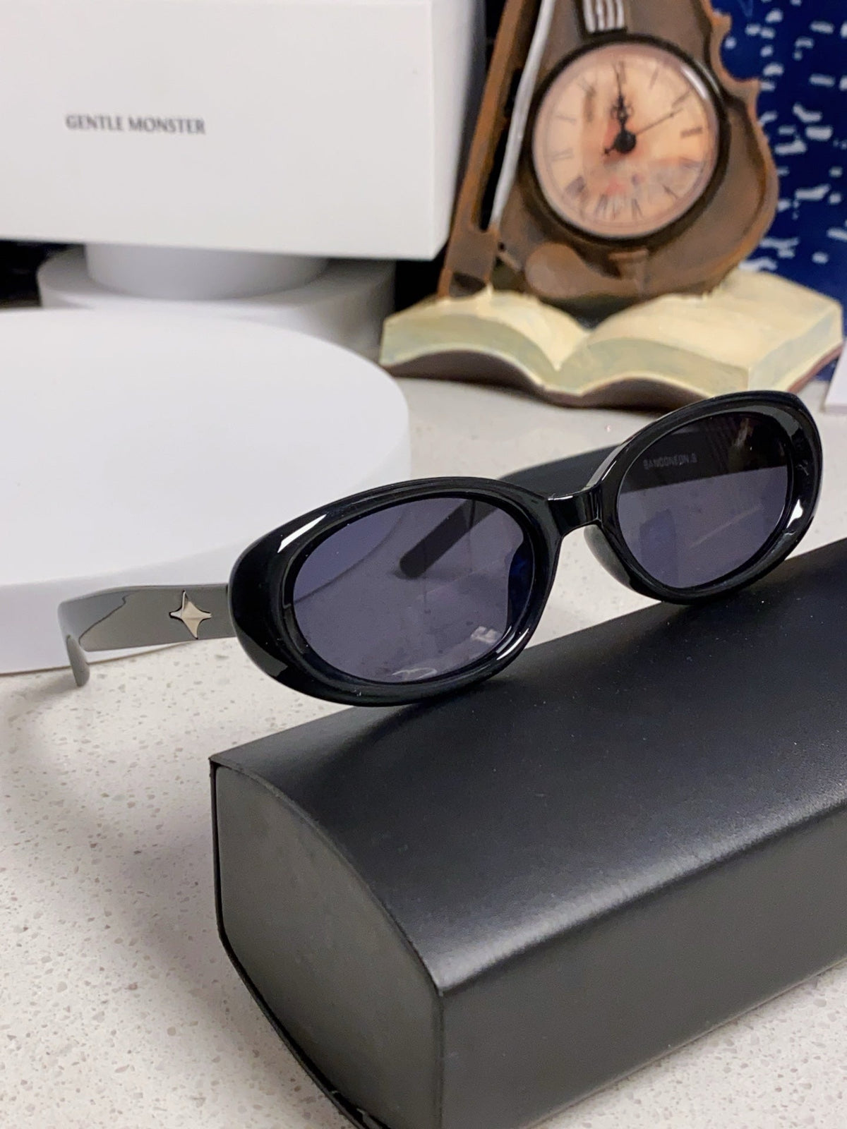 Gentle Monster BANDONA Round Black Lens Sunglasses for Men & Women - 998482 - detail image 10