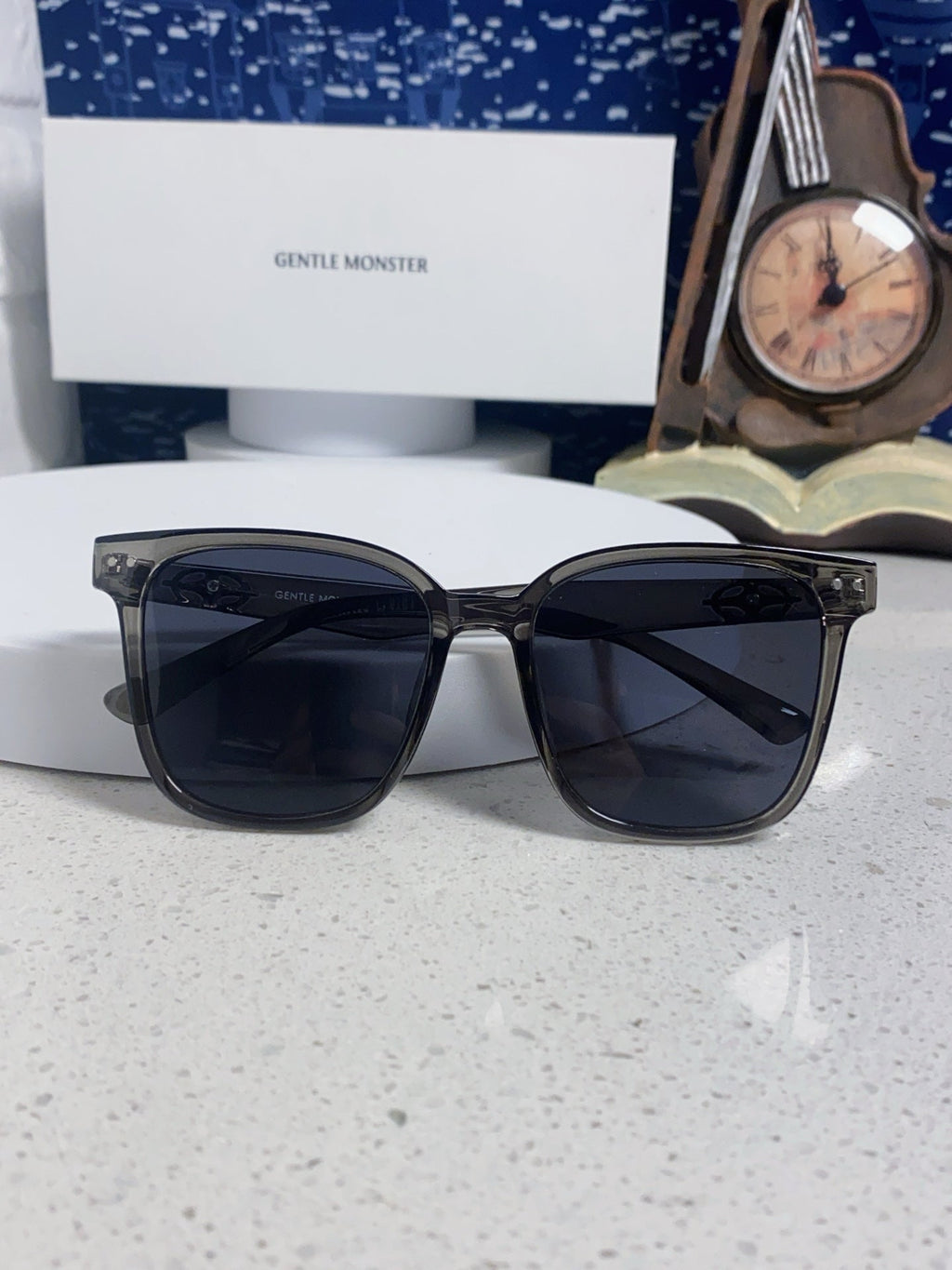 Gentle Monster Polarized Fashion Black Lens Sunglasses for Men & Wome - 358869 - detail image 9