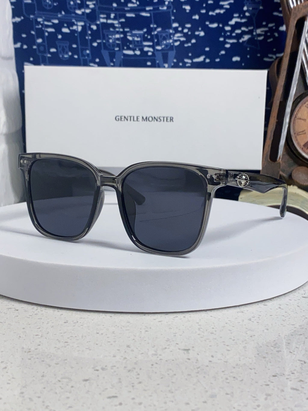 Gentle Monster Polarized Fashion Black Lens Sunglasses for Men & Wome - 358869