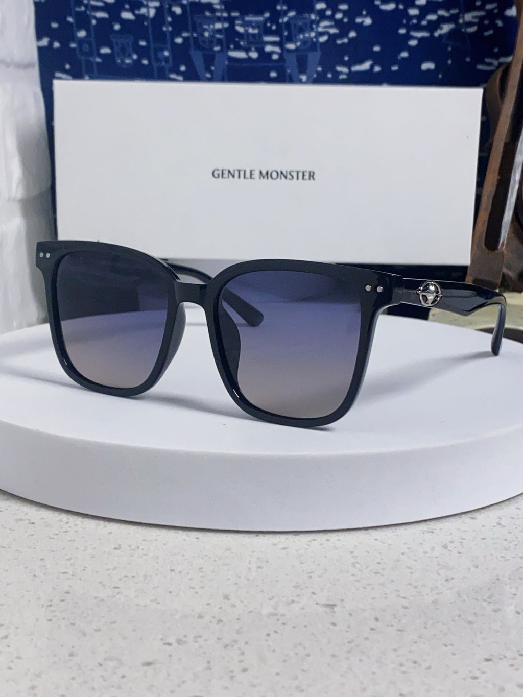 Gentle Monster Polarized Fashion Blue Lens Sunglasses for Men & Women