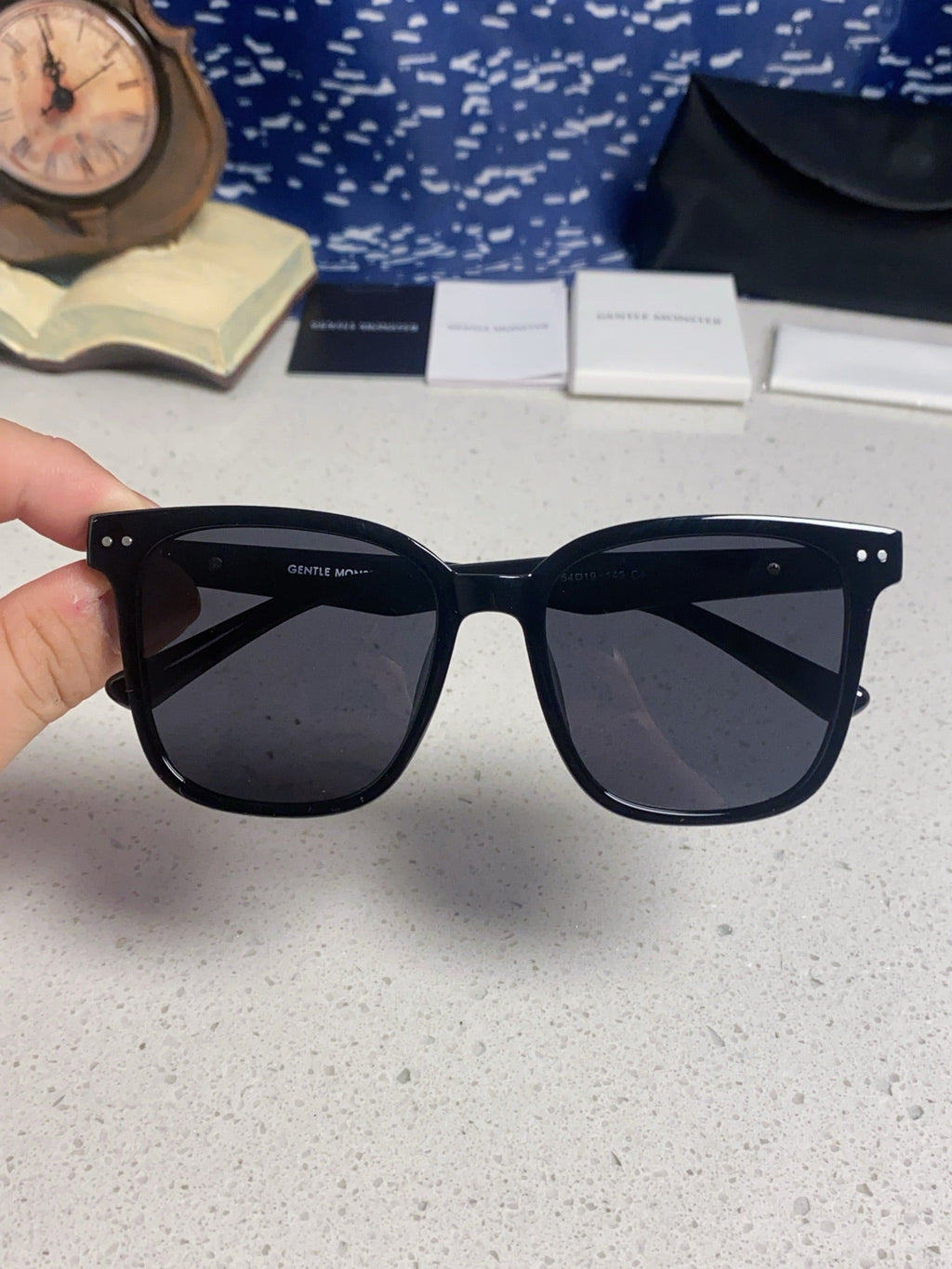 Gentle Monster Polarized Fashion Black Lens Sunglasses for Men & Wome - 358871 - detail image 4