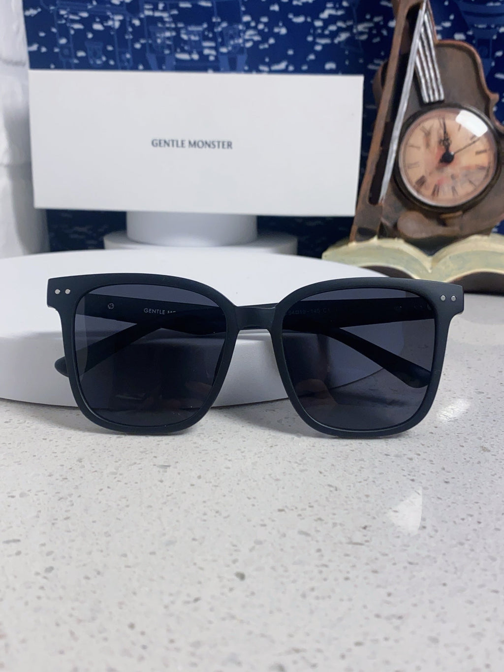 Gentle Monster Polarized Fashion Black Lens Sunglasses for Men & Wome - 358872 - detail image 9