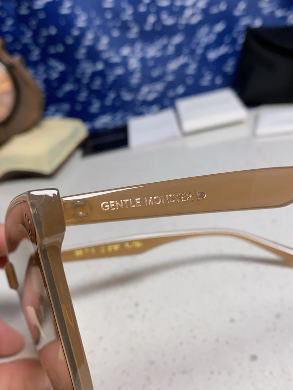 Gentle Monster HER Polarized Fashion Brown Lens Sunglasses for Men & Women - detail image 7