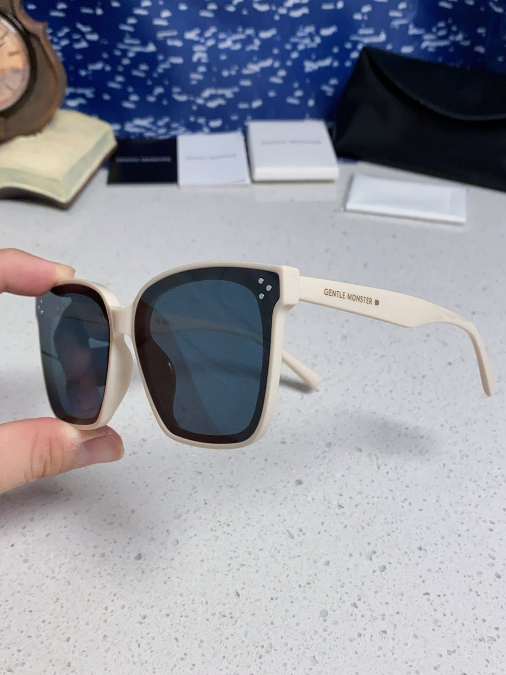 Gentle Monster HER Polarized Fashion Black Lens Sunglasses for Men & - 358902 - detail image 6
