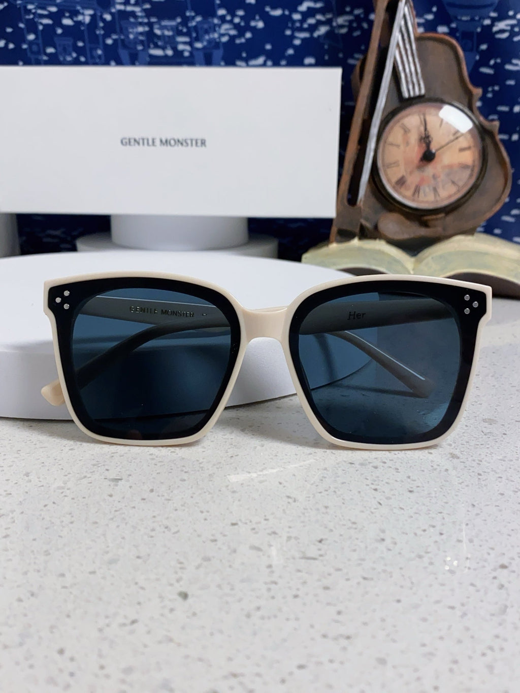 Gentle Monster HER Polarized Fashion Black Lens Sunglasses for Men & - 358902 - detail image 10