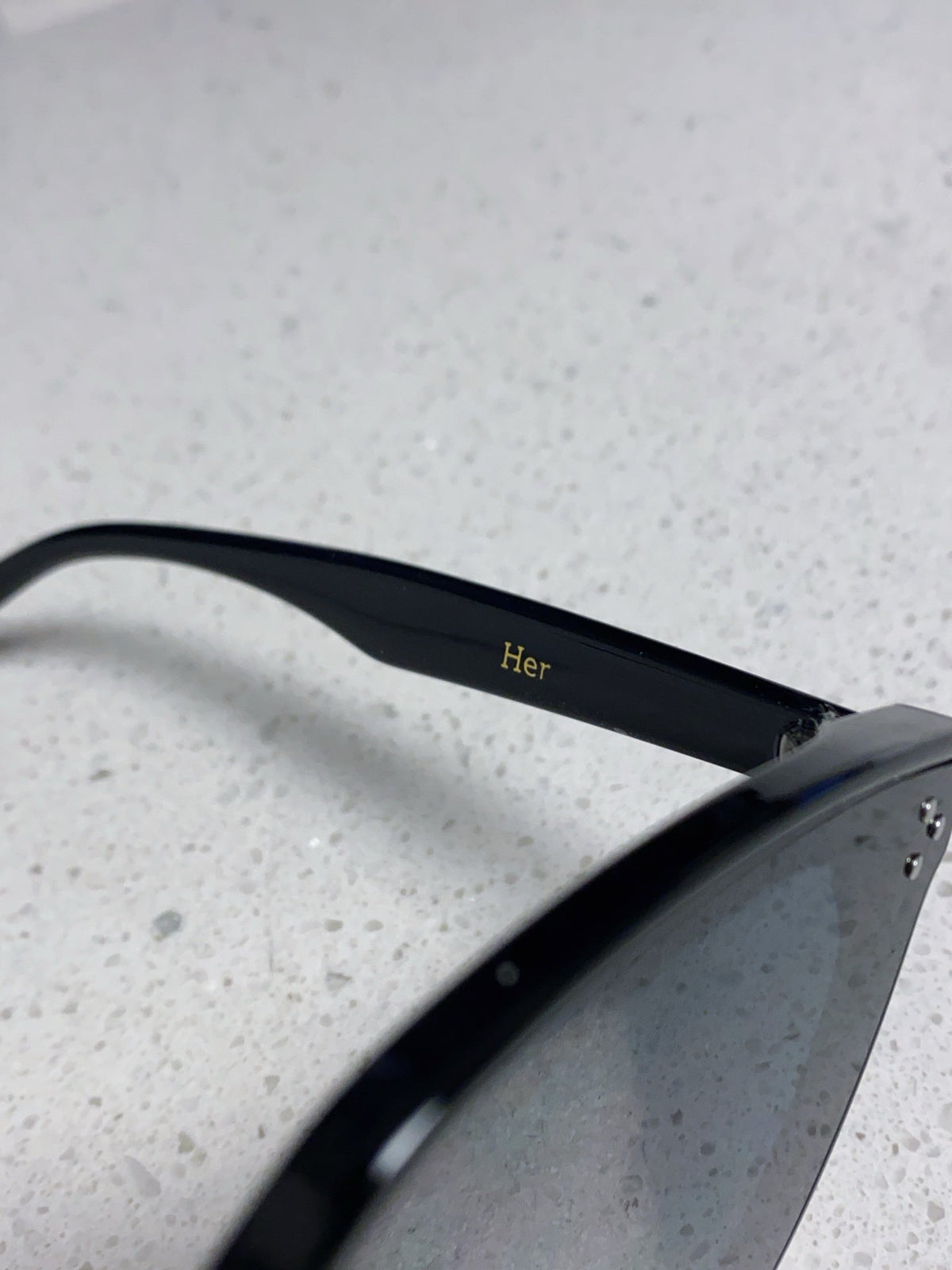 Gentle Monster HER Polarized Fashion Black Lens Sunglasses for Men & Women - detail image 9