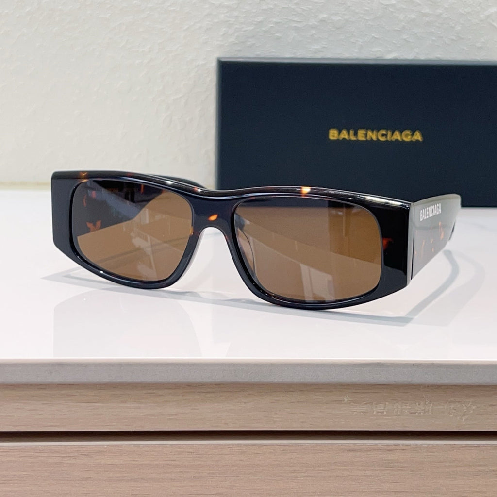 Balenciaga BB0100 Fashion Gray Lens Sunglasses for Men & Women - detail image 9
