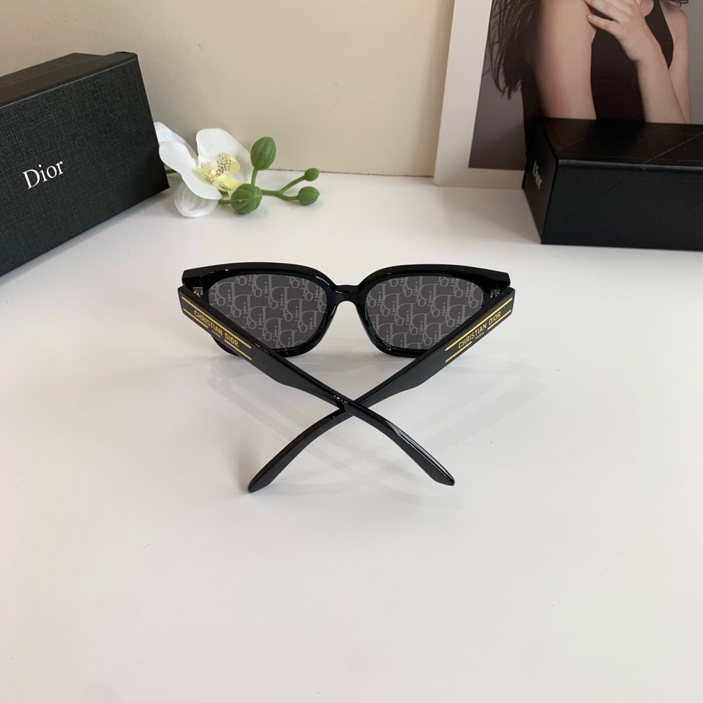 Dior Square Gray Lens Sunglasses for Men & Women - 382424 - detail image 2
