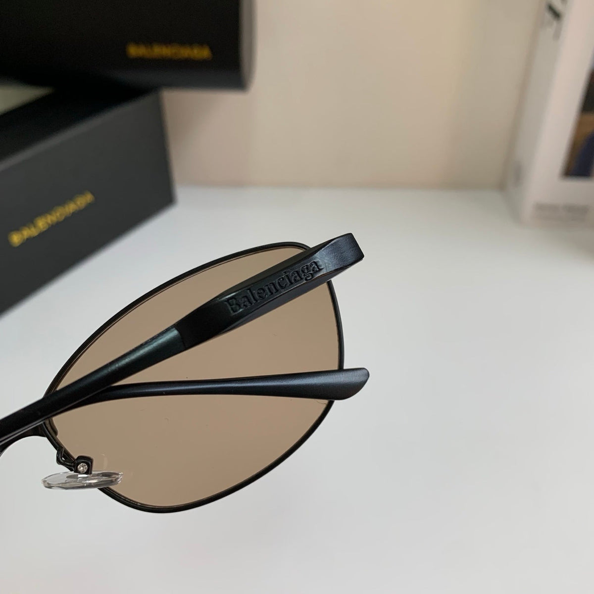 Balenciaga Fashion Silver Lens Sunglasses for Men & Women - 487532 - detail image 7