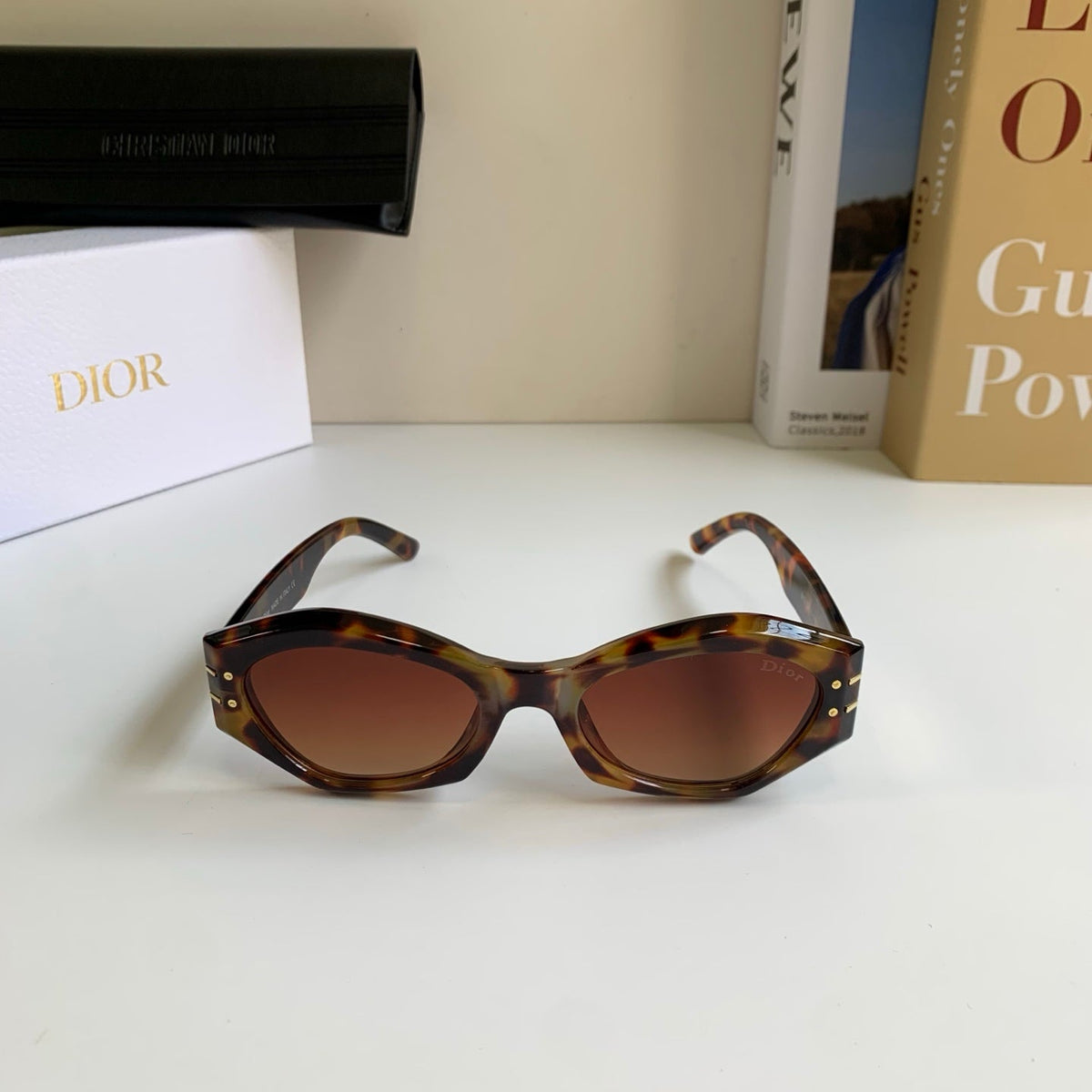 Dior Polarized Cat-Eye Black Lens Sunglasses for Men & Women - 382464 - detail image 5