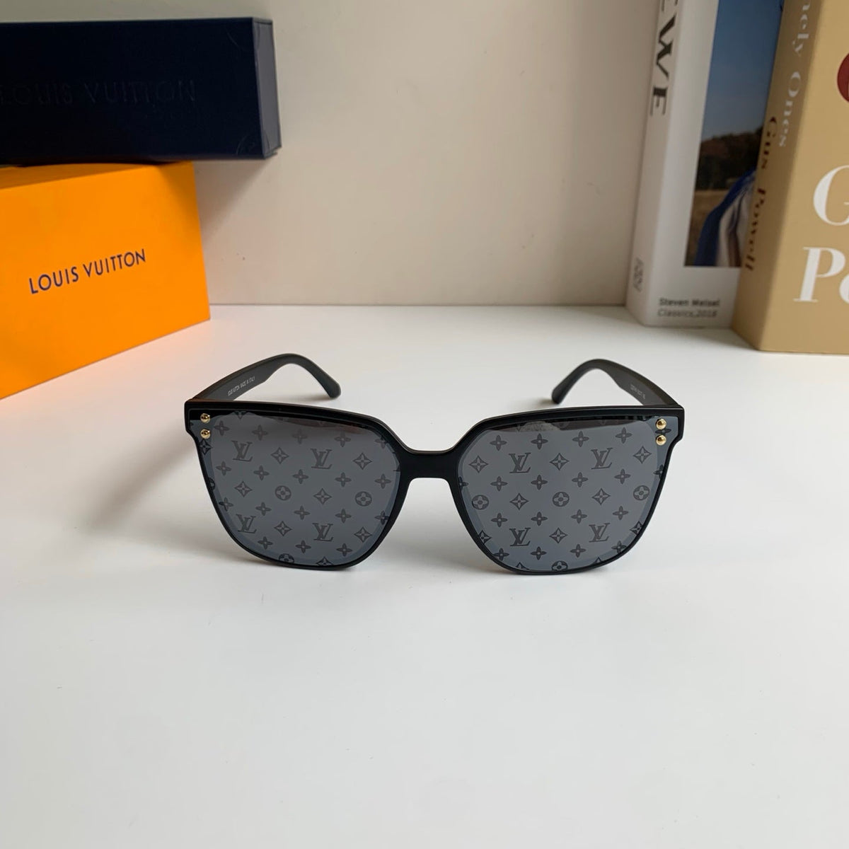 Louis Vuitton Square Silver Lens Sunglasses for Men & Women - 431233 - detail image 5