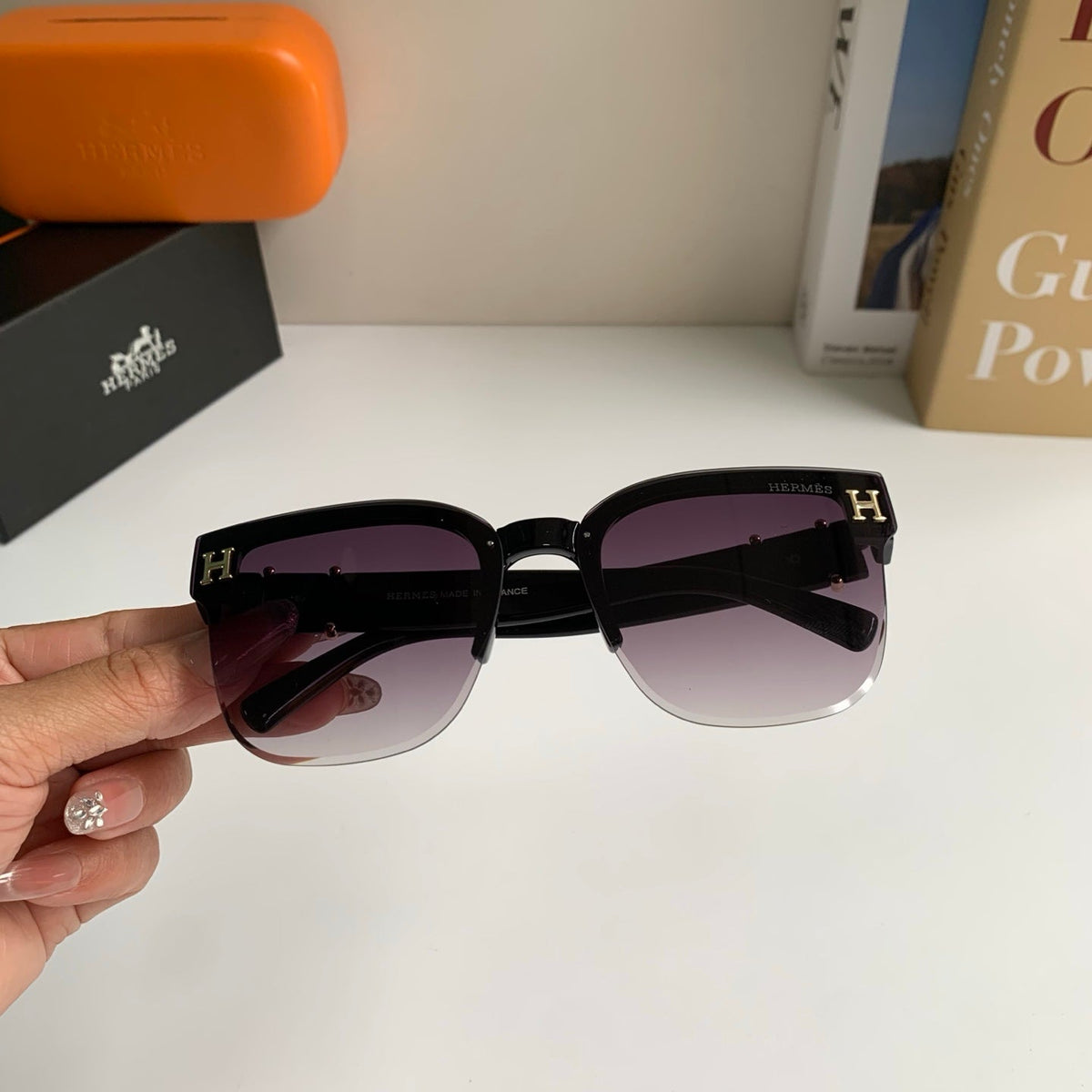 Hermès Square Black Lens Sunglasses for Men & Women - 488088 - detail image 3